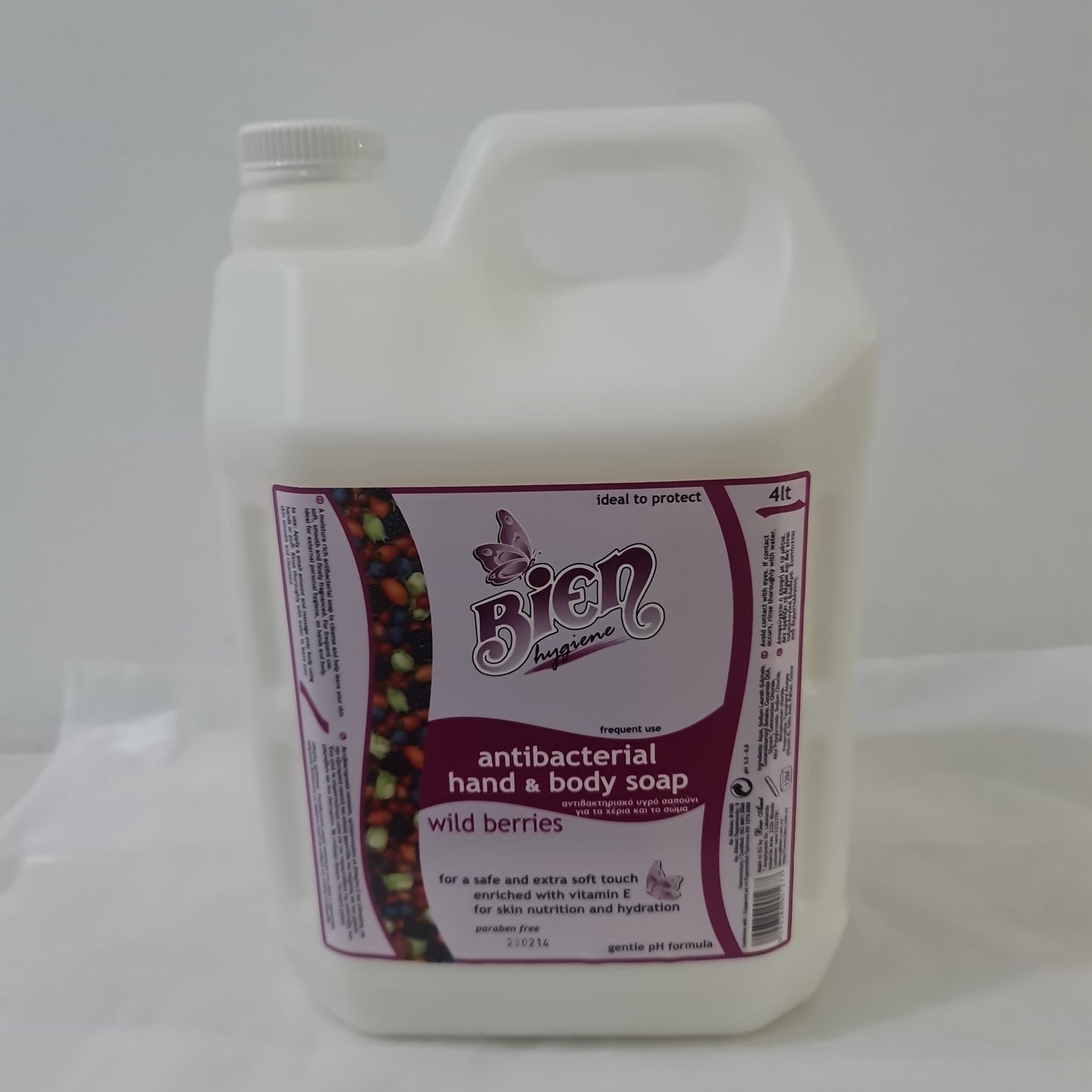 Antibacterial Hand and Body Soap Wild berries 4 ltr